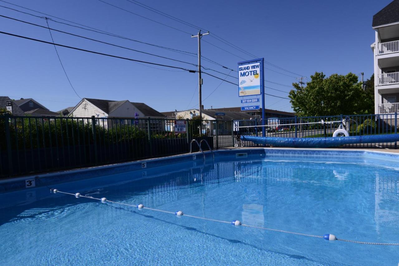 Island View Motel